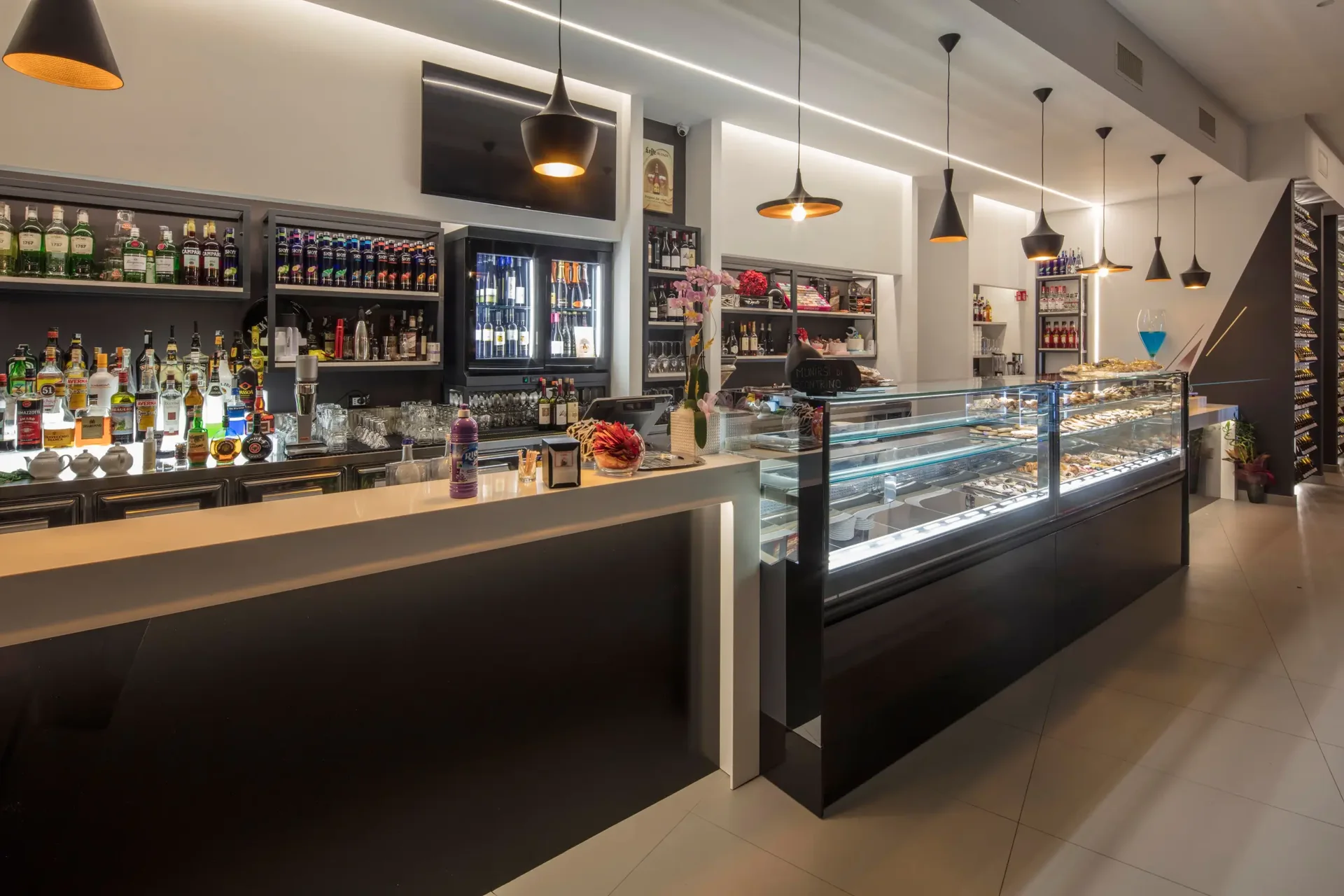 Arredo Lounge Bar Di Gusto