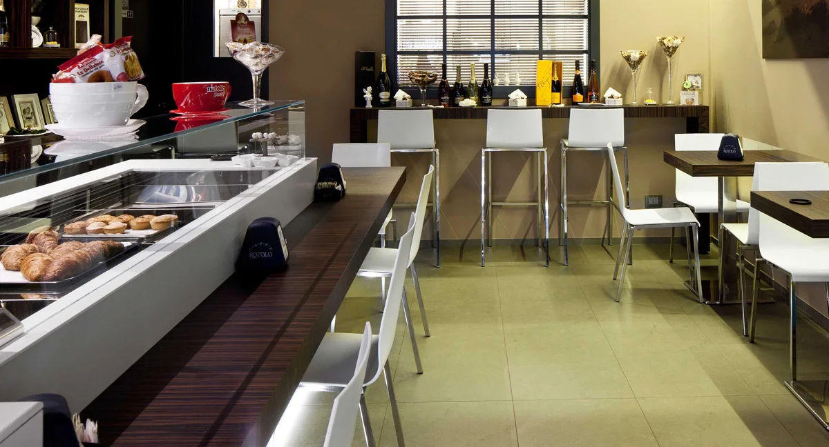 Arredamento Bar Madonnella