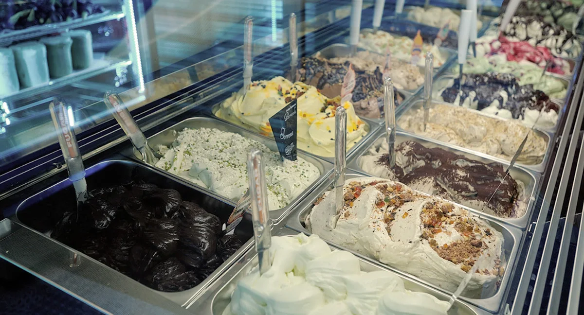 Arredo Antica Gelateria del Mare