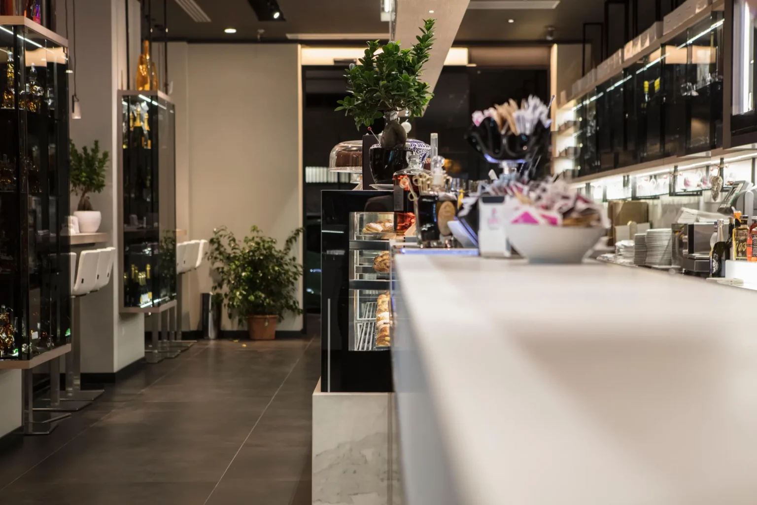 Arredo Bar Dago 24